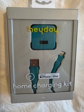 Target Heyday 6" iPhone/iPad Home Charging Kit